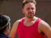 Momento agonizante: Adam Thomas chora por causa do bullying de I am A Superstar: ‘Isso me mudou’
