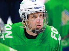 Temporada terminada por Alexander Zharovsky na KHL