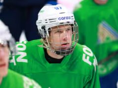 «C’est un enfant»: Zharovsky a besoin d’au moins une autre année, plaide son entraîneur Viktor Kozlov