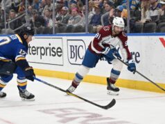 Nazem Kadri do Avalanche lesionado contra Blues