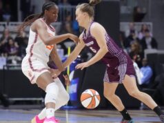 Tempo dispensou três guardas após derrota no primeiro jogo da pré-temporada da WNBA
