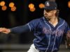 Fisher Cats se combinam com Rumble Ponies sem sucesso, permitindo 10 caminhadas