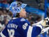 Sexta-feira Quatro: O que está por trás da queda nos números dos playoffs de Andrei Vasilevskiy?