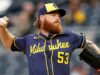 As saídas de Brandon Woodruff dos Brewers começam cedo após mostrar velocidade reduzida