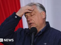 Orbán deixa o parlamento húngaro após derrota esmagadora
