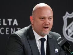 André Tourigny e le Mammoth em série para uma estreia foi