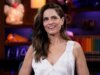 Amanda Peet diz que os pais compararam seus sonhos de atuar a ser uma ‘prostituta’