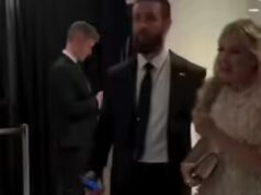 ‘Eu só quero ir para casa’: a chorosa Erika Kirk escoltada para fora após o tiroteio no jantar dos correspondentes na Casa Branca