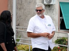 Guarda Costeira pede ao público que identifique veleiro atracado perto do navio onde Lynette Hooker desapareceu nas Bahamas