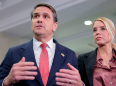 KARL ROVE: Trump abandonou Bondi, mas a verdadeira luta política está apenas começando