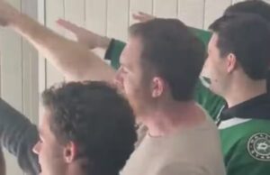 Quatre hommes pris à faire le salut nazi durante um match des Stars