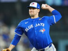 Opção Blue Jays Little, Estrada para triplo A, selecione Mantiply, Voth