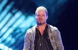 Brian Littrell, dos Backstreet Boys, afirma que foi ‘atingido’ por um invasor em uma propriedade da Flórida em uma discussão acalorada