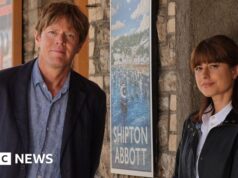 Past Paradise da BBC se apoia nos mitos do Sudoeste