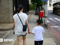 Casais divorciados no Japão agora podem dividir a guarda dos filhos