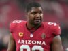 Relatório: Veterano DL Calais Campbell assina contrato de um ano para retornar aos Ravens