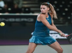 A tenista e modelo de lingerie Camila Giorgi está encerrando sua aposentadoria após drama fiscal