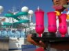 Enfermeira da Califórnia recebeu US $ 300 mil depois de tomar 14 doses e culpar Cruise por desmaiar