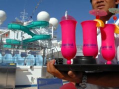 Enfermeira da Califórnia recebeu US $ 300 mil depois de tomar 14 doses e culpar Cruise por desmaiar