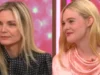 Michelle Pfeiffer e Elle Fanning conversam "Margo tem problemas financeiros" e trabalhando juntos novamente