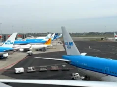 A guerra do Irão fez com que o custo do combustível de aviação subisse. Veja como os viajantes são afetados.