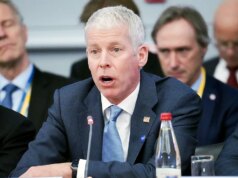 O secretário de Energia, Wright, diz que o governo Trump está aberto à suspensão do imposto federal sobre o gás em meio ao aumento dos preços
