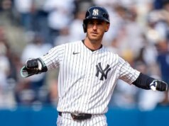 A captura acrobática de Cody Bellinger surpreende os fãs enquanto os Yankees vencem o Marlins na estreia em casa