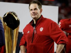 Curt Cignetti estava tão focado nesta entressafra que recusou todos os pedidos externos: ‘Sou 95% futebol’