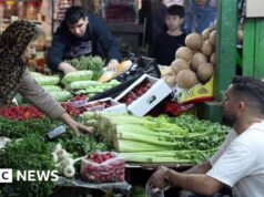 Irã vê demissões em massa da guerra com EUA e Israel