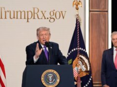 Trump impõe tarifas de até 100% sobre algumas importações de medicamentos de marca nas principais Américas. Primeiro esforço