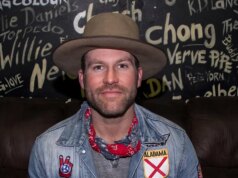 O cantor nation Drake White descreve o momento do ‘tiro’ em que seu cérebro se rompeu no meio do present: ‘Eu sabia que estava morrendo’