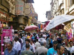 Americanos alertaram sobre possíveis ataques em destinos de férias à medida que a taxa de saída da fronteira dobra