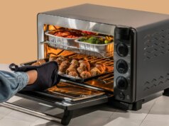 Tovala, nosso serviço favorito de entrega de refeições Scan-to-Prepare dinner, acaba de adicionar refeições em família