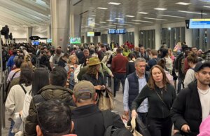 O secretário do DHS, Markwayne Mullin, sinaliza um exame mais minucioso da alfândega nos principais aeroportos da cidade santuário