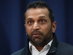 Kash Patel processa The Atlantic em US$ 250 milhões por história sobre suposta bebida