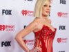 Atriz Tori Spelling hospitalizada após acidente no sul da Califórnia