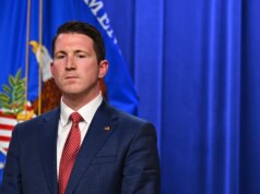 Todos os escritórios de procuradores dos EUA devem designar um promotor para a nova divisão de fraude: Memorando