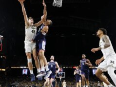 Michigan detém UConn para ganhar o título de basquete masculino da NCAA em 2026