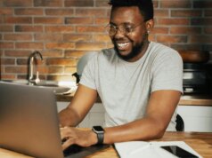 AdultFriendFinder vs. Loads of Fish: taxas de sucesso mais legítimas e muito mais