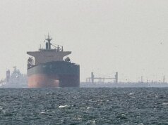 Espiões marítimos capturam esquema petrolífero de US$ 800 milhões enquanto o bloqueio naval de Trump aperta Teerã e mais manchetes