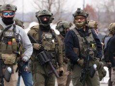 ICE diz que comprou adware da Paragon para usar em casos de tráfico de drogas