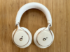 Os fones de ouvido mais recentes da Soundcores estão finalmente aqui e são impressionantemente acessíveis