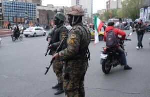 Preocupação que os EUA possam deportar iranianos detidos pelo ICE de volta para casa, para uma zona de guerra