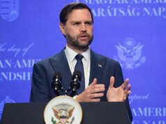 Vance diz que o Irã tem ‘2 caminhos’ à medida que o prazo de 12 horas se aproxima, reza para que os EUA estejam ‘do lado de Deus’ na eliminação da ameaça nuclear