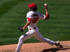 Anjos designam o apaziguador canadense Jordan Romano para atribuição