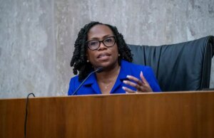 JONATHAN TURLEY: A dissidência dos ‘Chiles’ do juiz Jackson revela uma visão estreita da Primeira Emenda