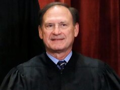 O juiz da Suprema Corte, Alito, foi tratado por desidratação no hospital em um incidente não divulgado em 20 de março