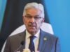 ‘Vamos levá-lo para Calcutá’: Khawaja Asif alerta a Índia sobre ataques em ‘futuras desventuras’