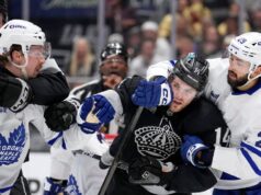 Maple Leafs perde para Kings na prorrogação