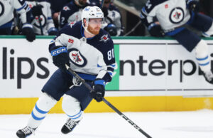 Os Jets ficam a um ponto do playoff após a vitória do OT sobre os Blackhawks